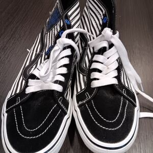 Vans Black and White Striped High-Top Sneakers  Size 10.5